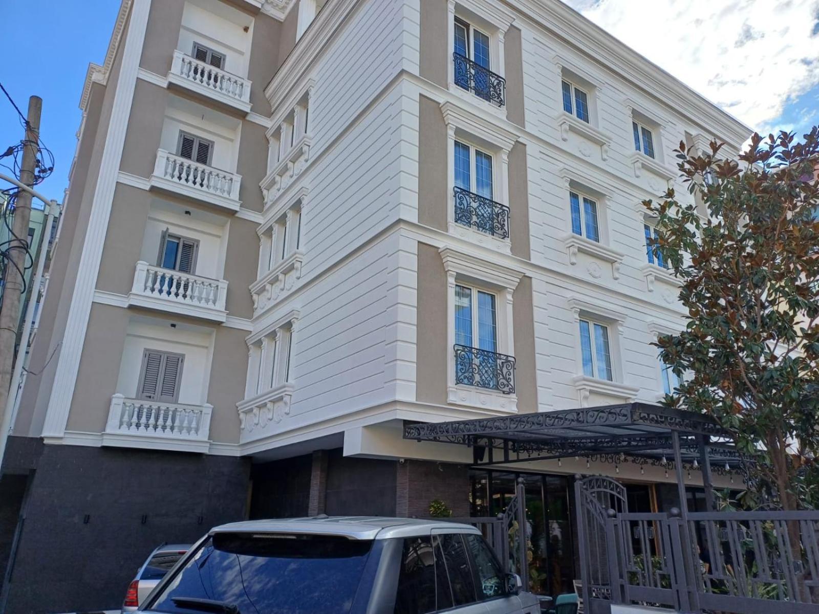 Oxygen Boutique Hotel Tiranë Luaran gambar