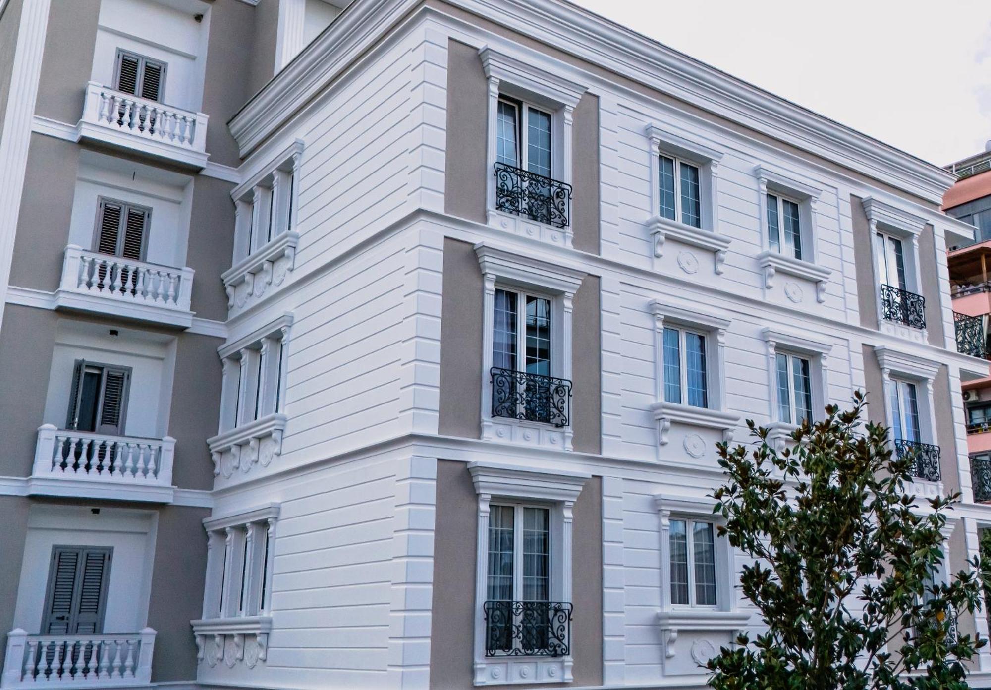 Oxygen Boutique Hotel Tiranë Luaran gambar