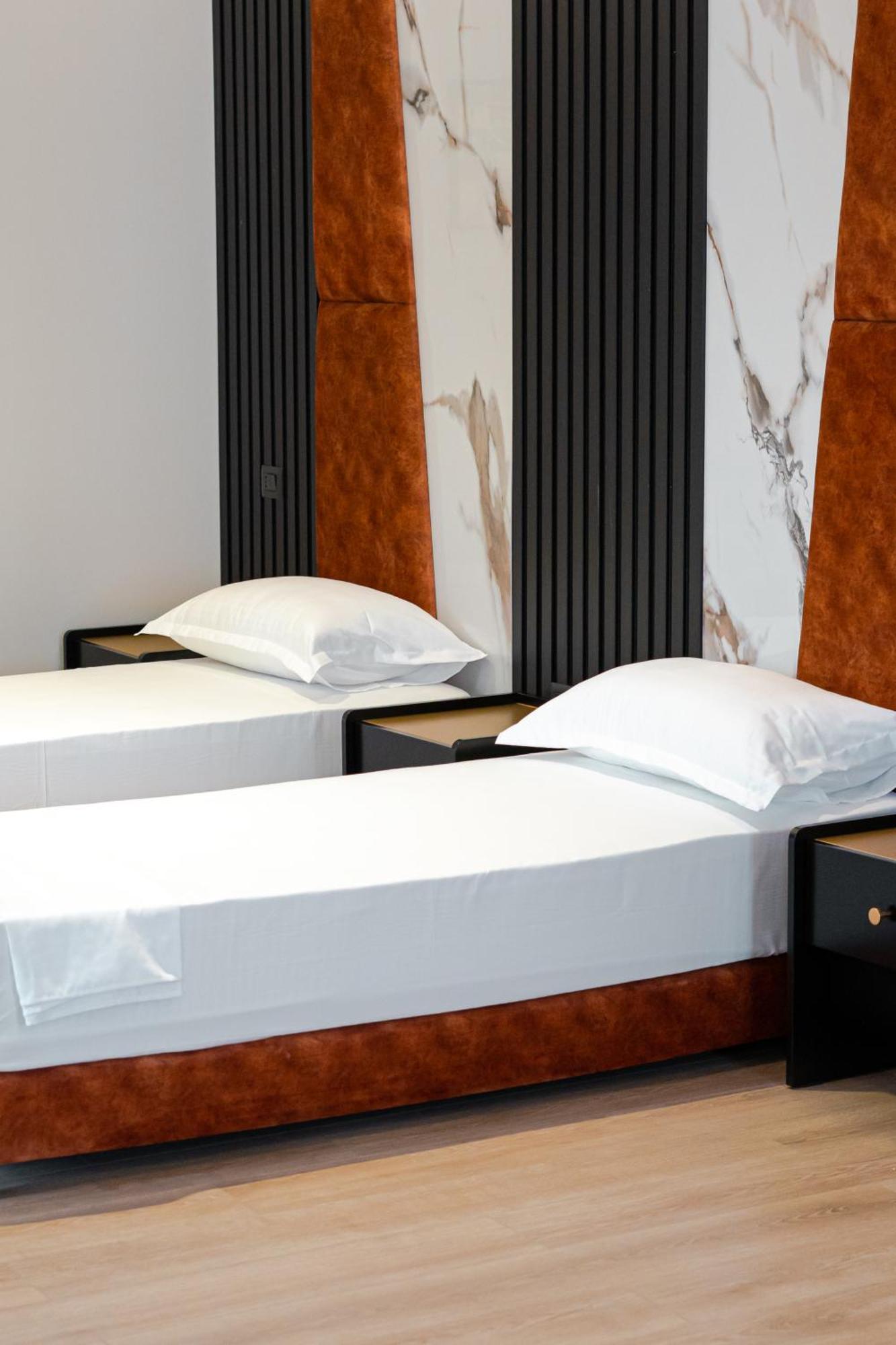 Oxygen Boutique Hotel Tiranë Luaran gambar